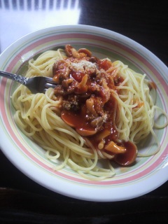 �E��ɂ͔����`