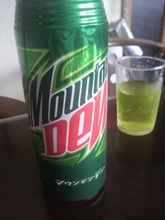 �}�E���e���f���[