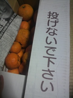 �|���J��