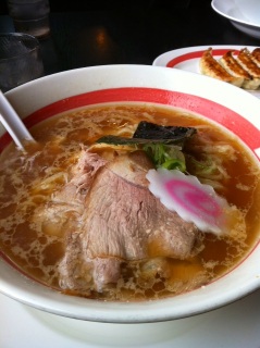 �����[��