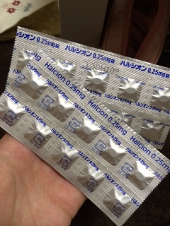 �����w���A�s